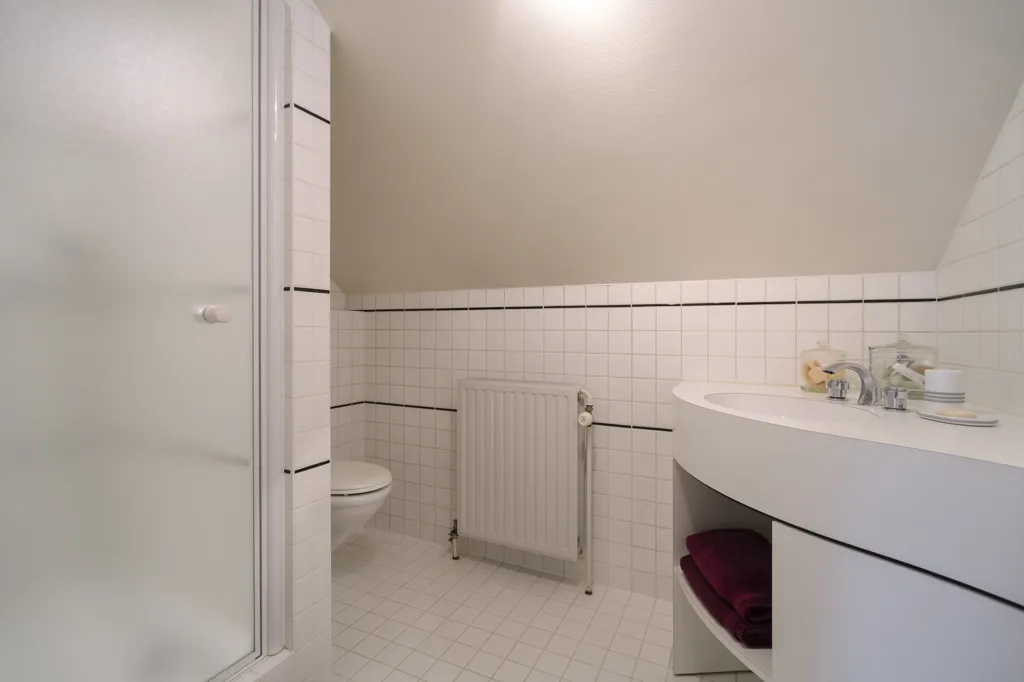 Vannitoad - Luxury Villa with Pool in Villapark, Waregem