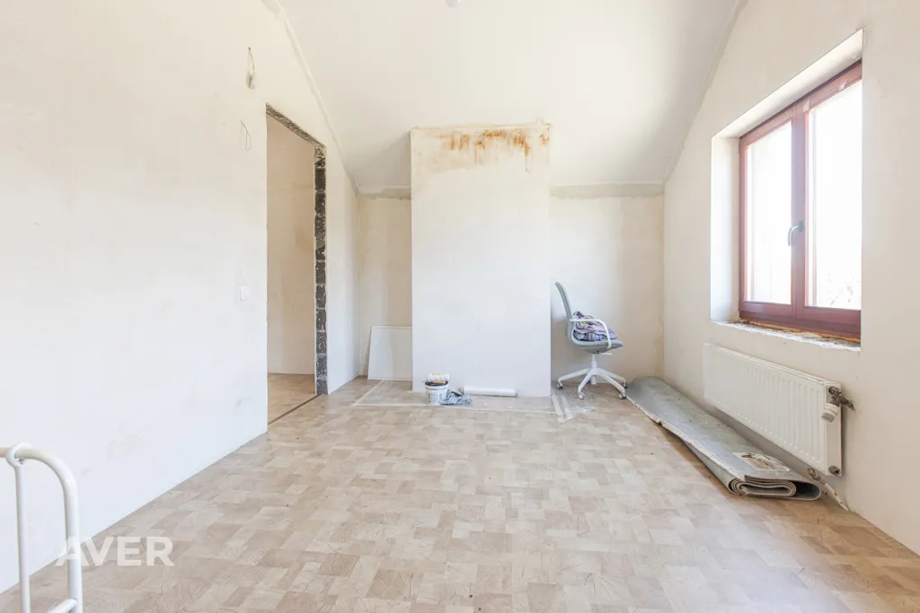 Rooms - Family House with Potential in Dobelnieki