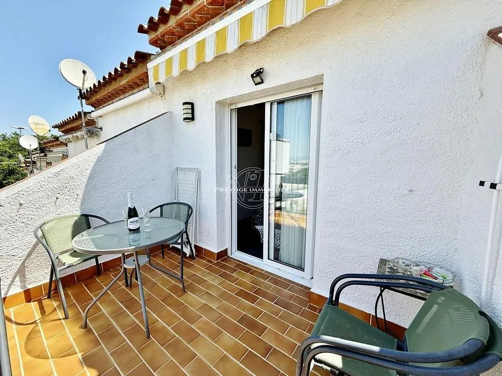 Terrace - Terraced House with Sea View in Roses