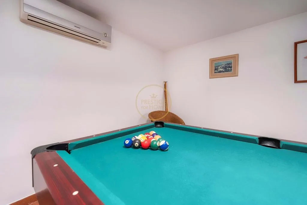 Toad - Luxury Villa with Pool in Quarteira