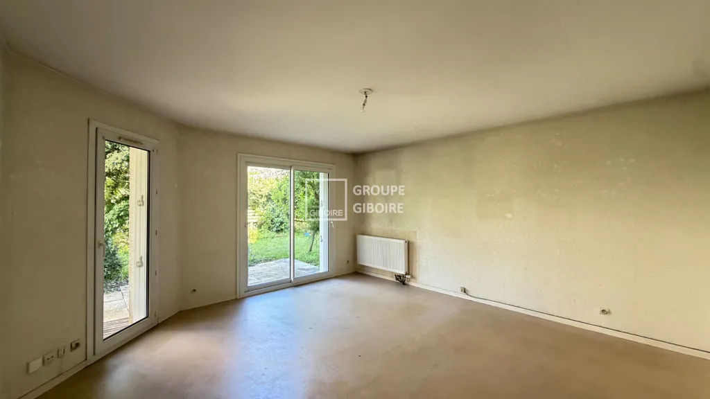 Pièces - Maison Individuelle avec Jardin et Garage à Jeanne d'Arc