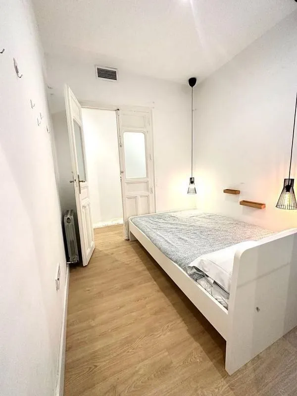 Chambres - Furnished Apartment with West View in Madrid