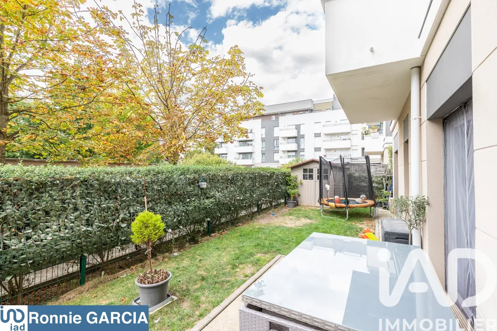 Jardin - Appartement avec Terrasse et Jardin à Athis-Mons