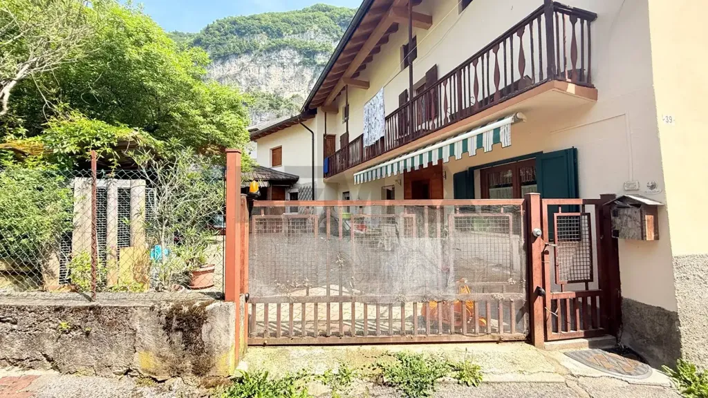 Extérieur - Rustic Villa with Garden in Fonzaso