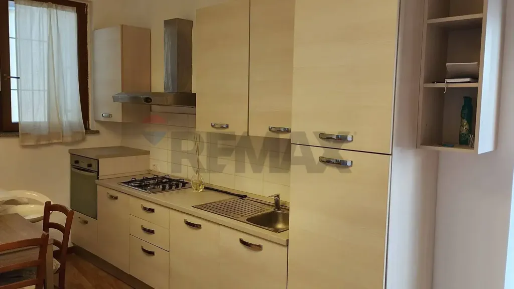Cucina - Apt with Parking in Varese Centre