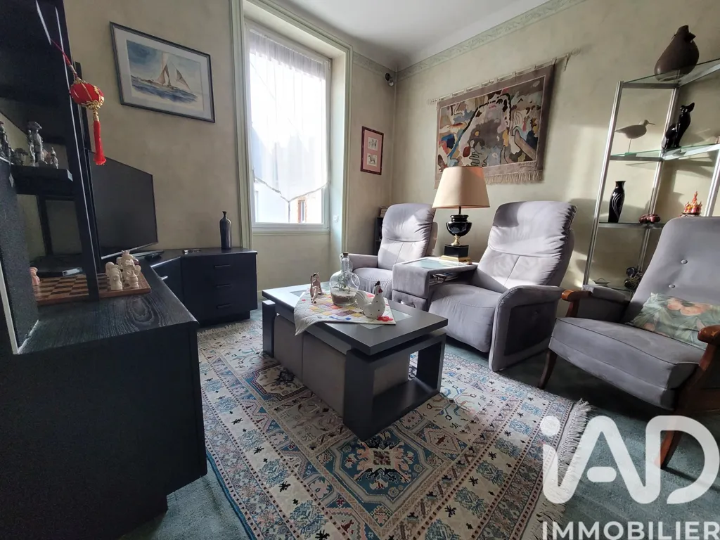 Living Room - 7-Piece House with Large Garage in Blain