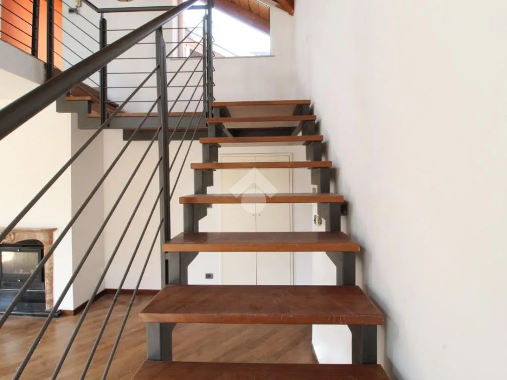 Rooms - Restored 4-Room Apartment in Pianezza