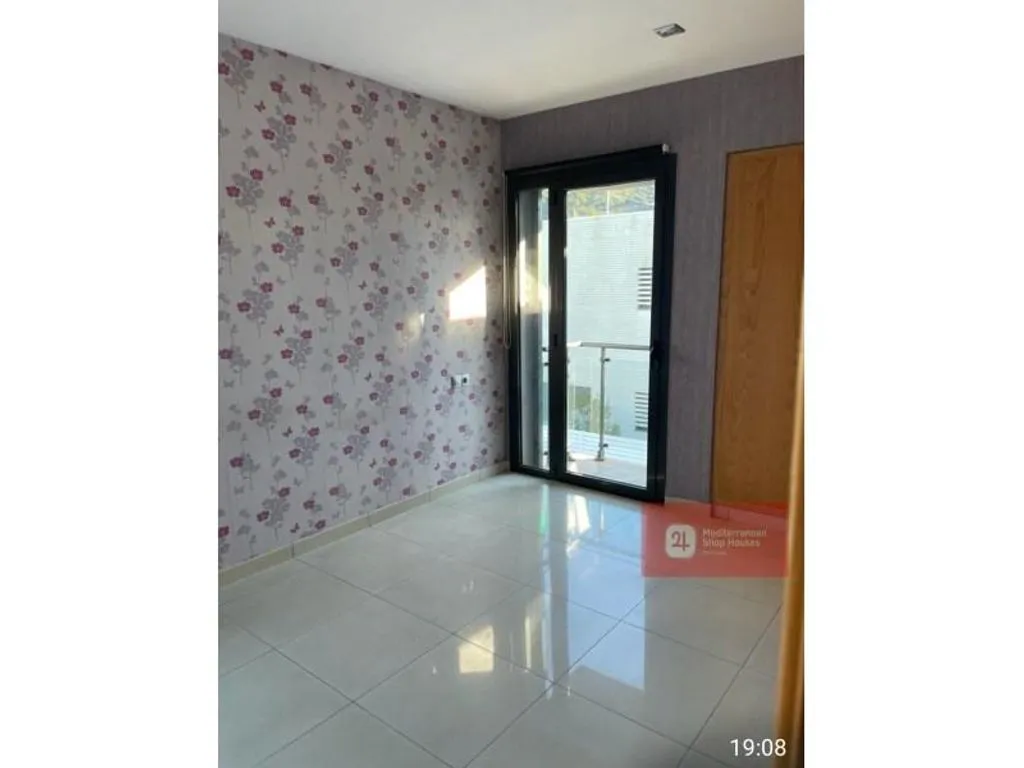 Toad - Luxury House with Community Pool in Roses