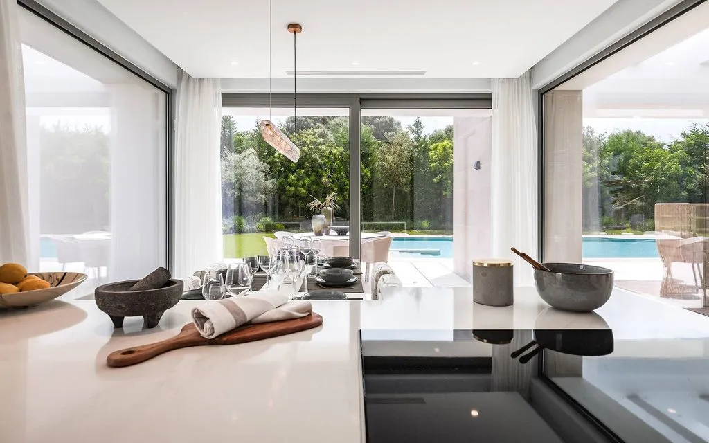 Köök - Contemporary Villa with Sea View in Estepona