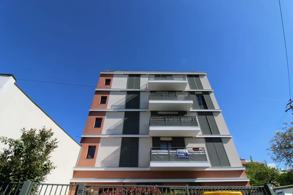 Extérieur - Appartement Lumineux avec Balcon à Champigny-Sur-Marne