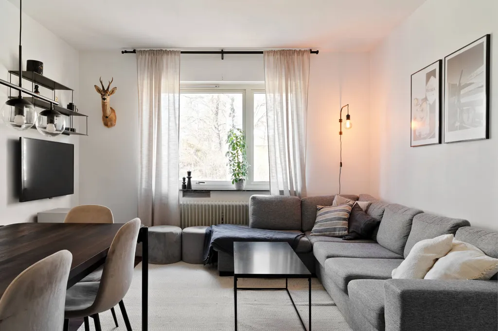Séjour - Spacious Two-Bedroom Flat with Parking in Nyköping