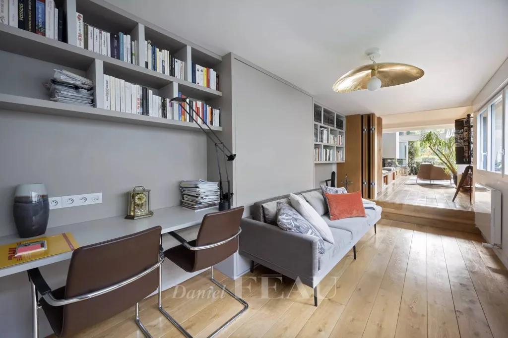 Kabinet - Luxury 10-Room House with Pool in Paris 20ème