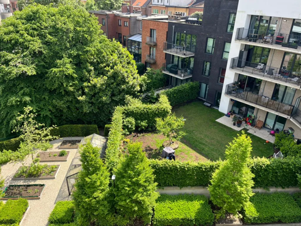 Vue aérienne - Penthouse avec Terrasse Panoramique à Evere