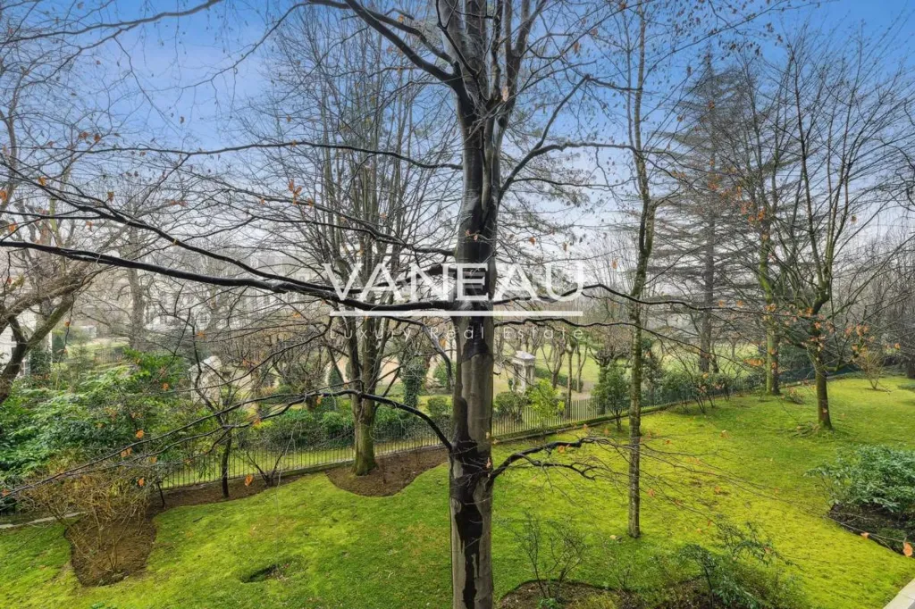 Jardin - Appartement meublé avec balcon à Paris XIIIe