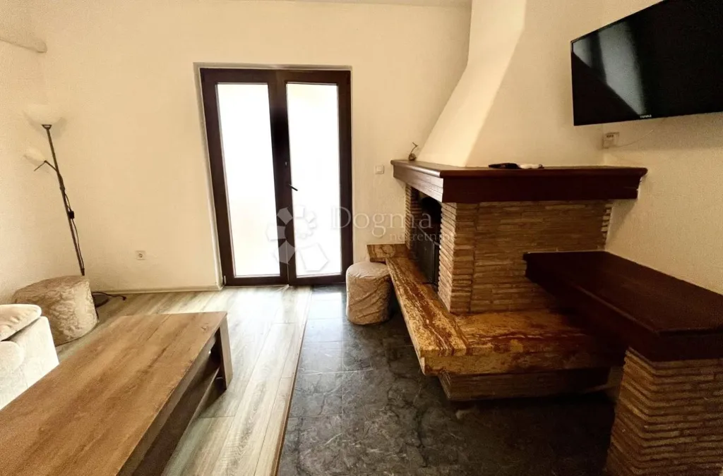 Séjour - Spacious Apartment with Balcony in Rovinj