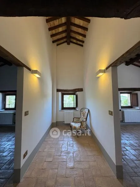 Esik - Rustic Casale with Pool in Cingoli