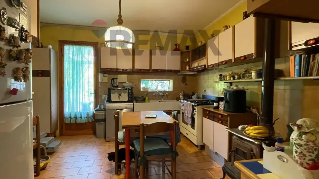 Cuisine - Tuscan Hamlet with Olive Groves in Vinci