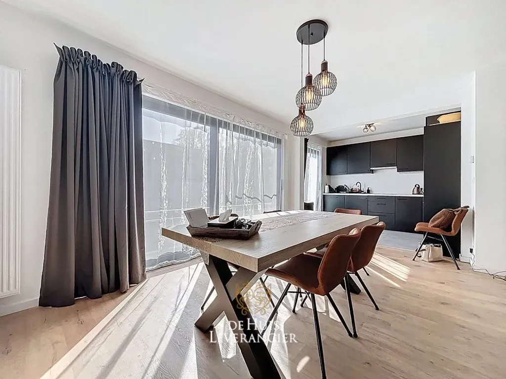Sala da pranzo - Renovated Apartment with Park View in Kontich