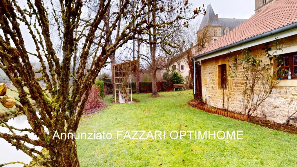 Esterno - Characterful House with River View in Louppy-sur-Loison