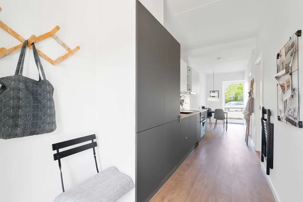 Esik - 3-Bedroom Flat with Balcony in Aarhus