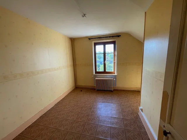 Pièces - Maison à Rénover avec Jardin à Bouligny