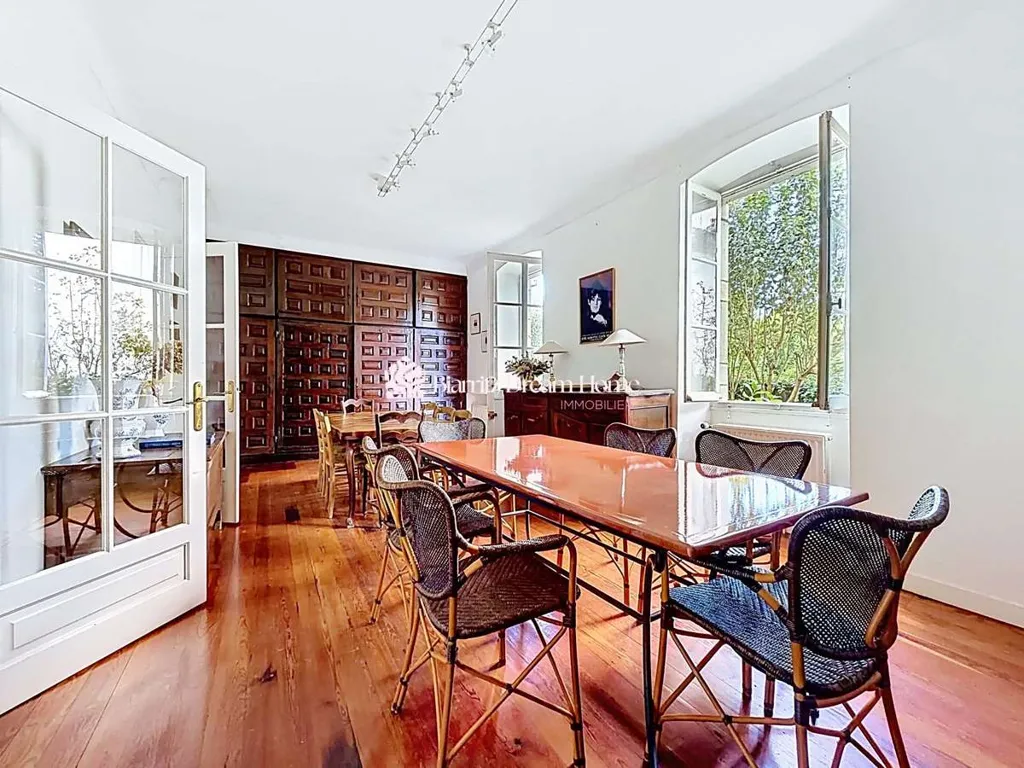 Söögituba - Elegant 9-Bedroom House in Ustaritz
