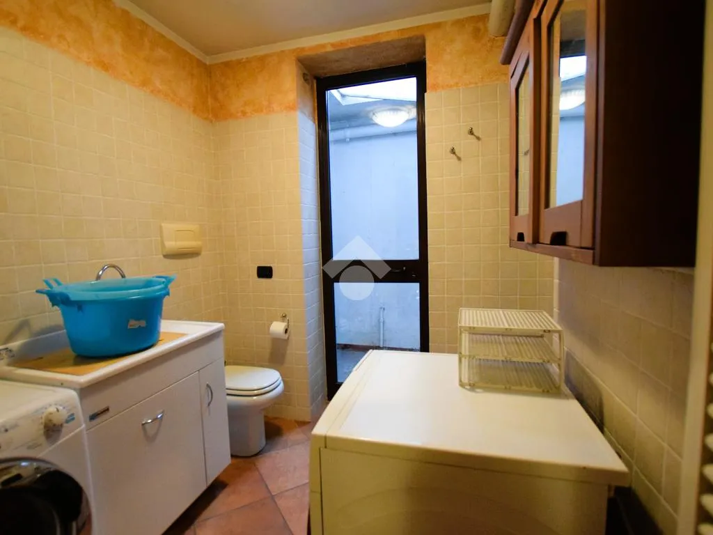 Lavanderia - Villa with Private Garden in Cassina De' Pecchi