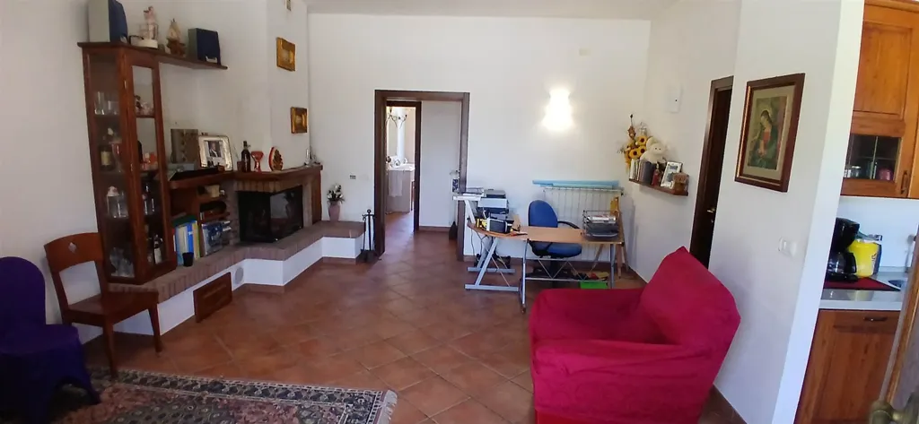 Elutuba - Winery with Vineyards in Montepulciano