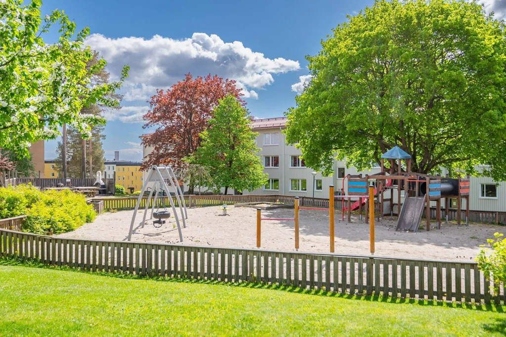 Aed - Apartment with Balcony in Sundsvall