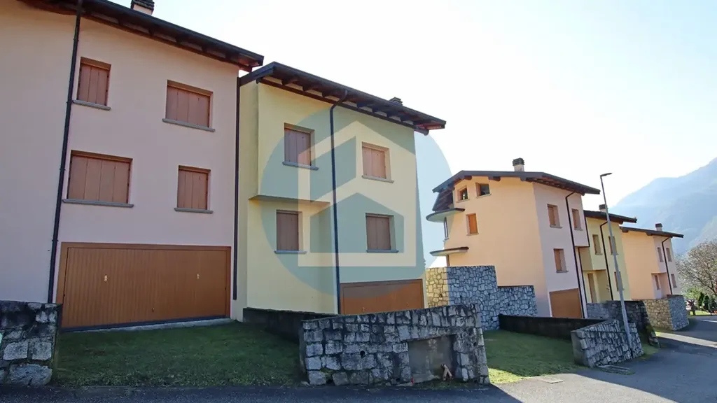 Extérieur - Bifamiliar Villa with Garden in Niardo