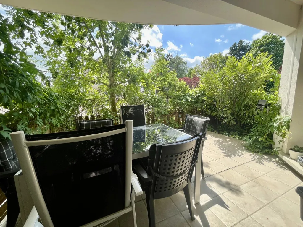 Terrasse - Appartement de luxe avec terrasse à Mondorff