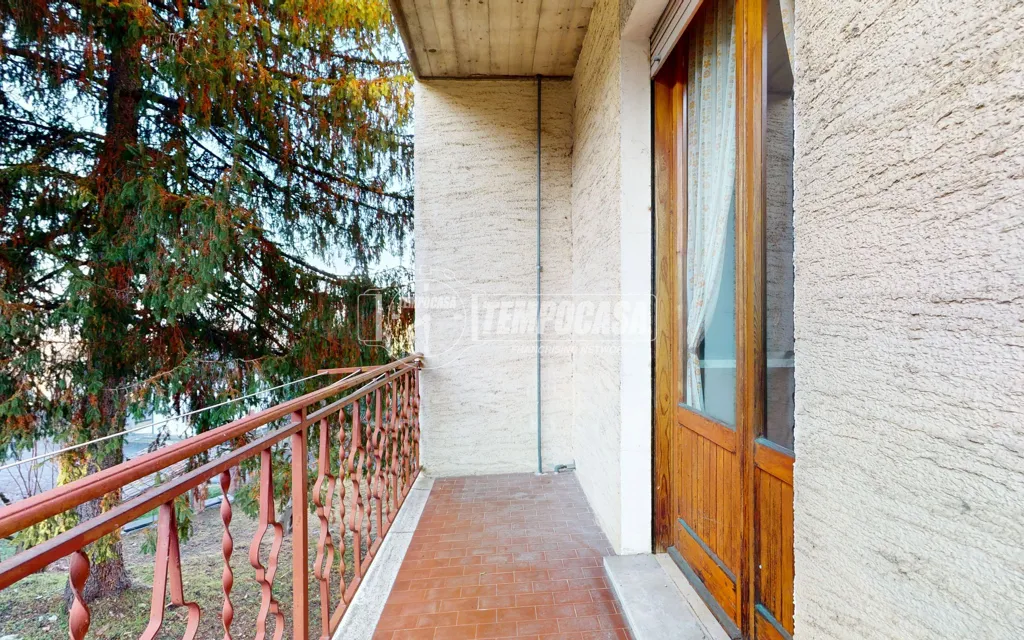 Rõdu - Spacious Apartment with Garden in Zocca Centre