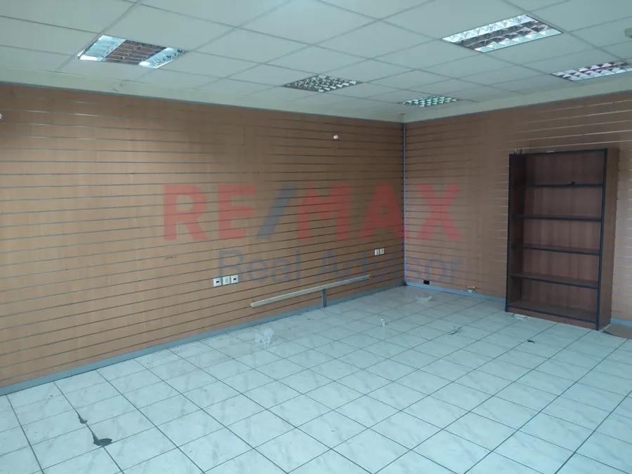 Toad - Industrial Space with Dual Access in Western Suburbs, Athens