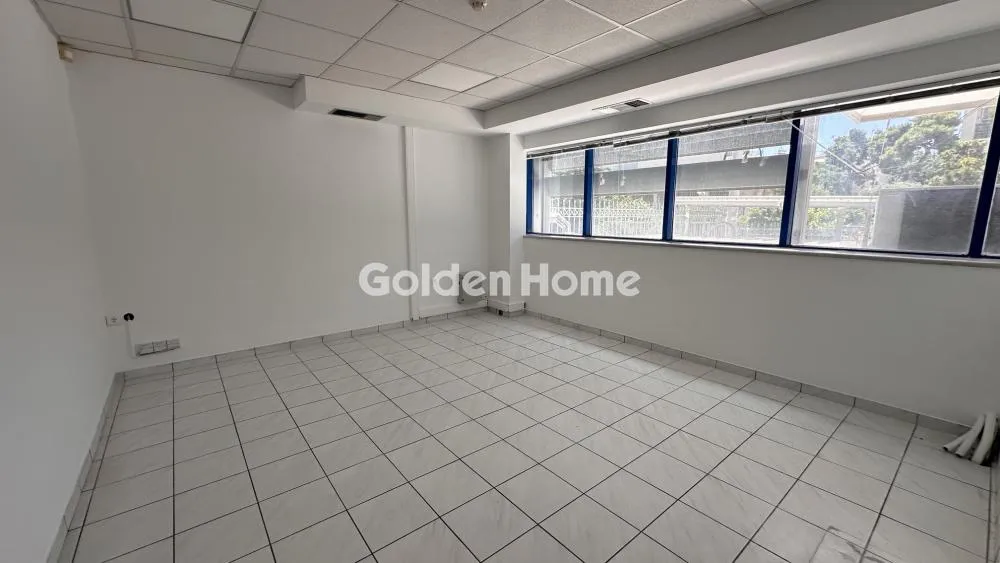 Kabinet - Modern Office Building with Tech Amenities in Alimos Centre