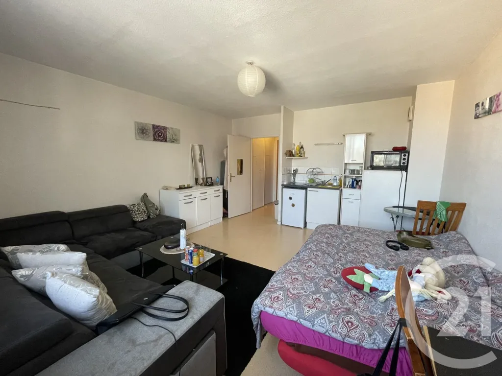 Soggiorno - Studio with Garden Access in Besançon