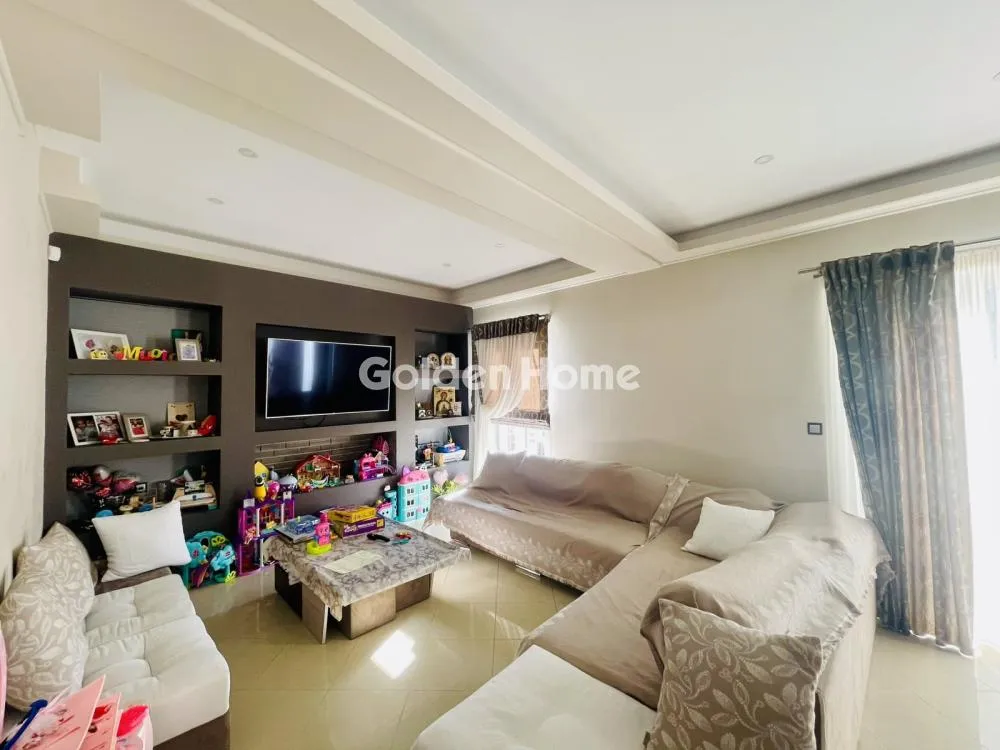 8-toaline korter asukohas GR