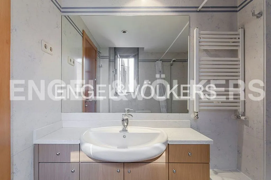 Bagni - Penthouse with Pool in Guindalera, Madrid