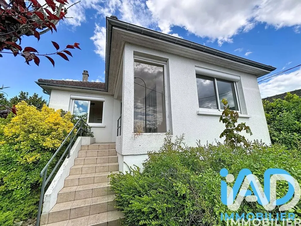 Maison 3 pièces à Pont-Sainte-Marie