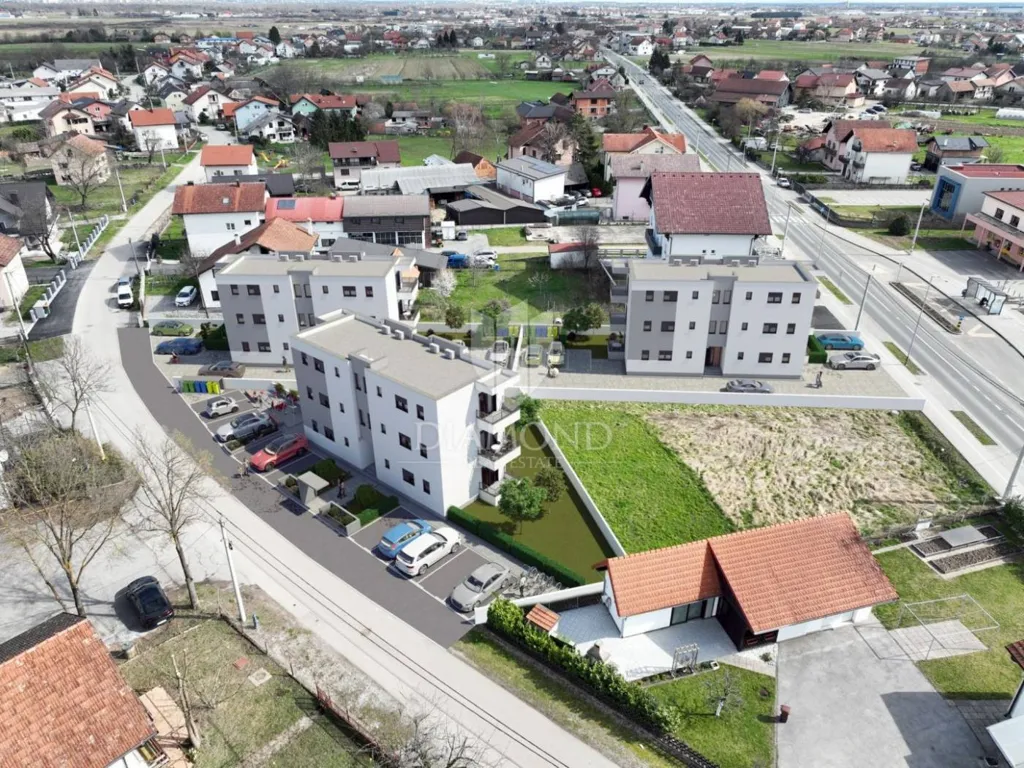 Õhuvaade - Modern Flat with Balcony in Gornji Stupnik