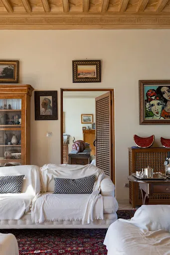Elutuba - Historic Estate with Seafront in Le Pradet