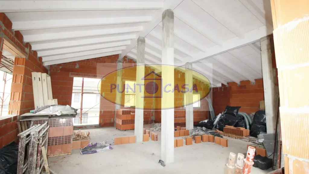 Toad - New Triplex Villa with Private Garden in Borghetto Lodigiano