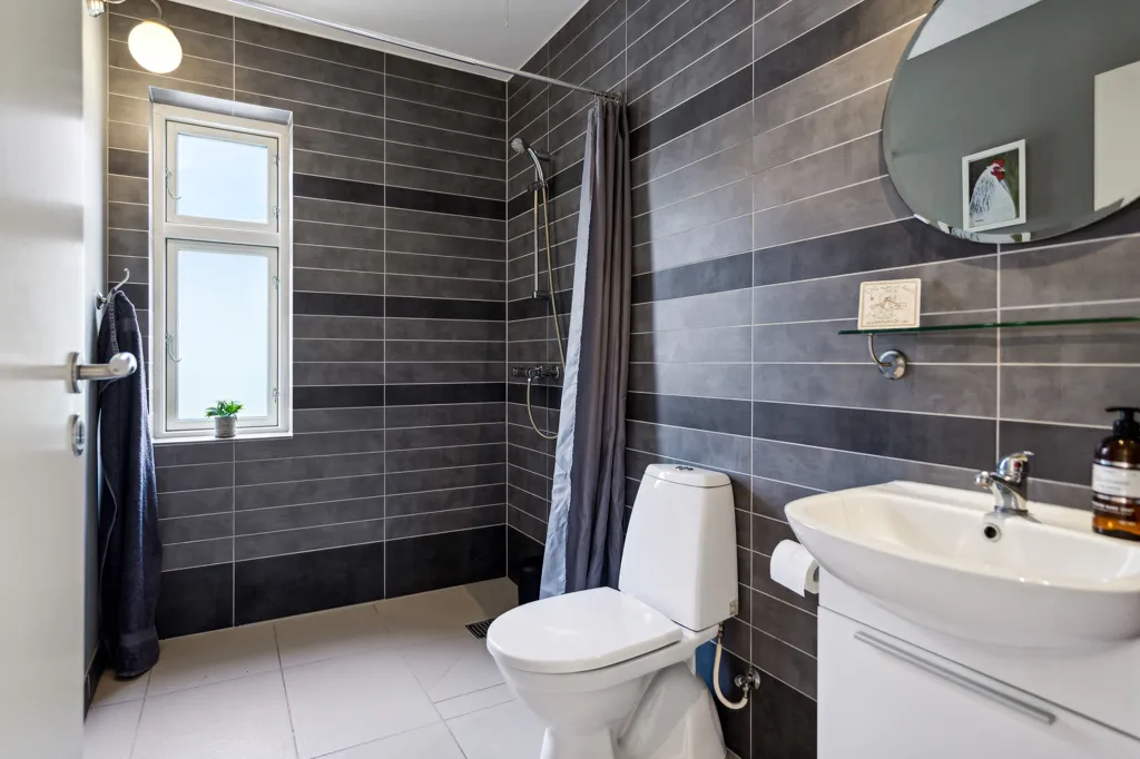 Bagni - Architect-Designed Farmhouse with Stables in Brande