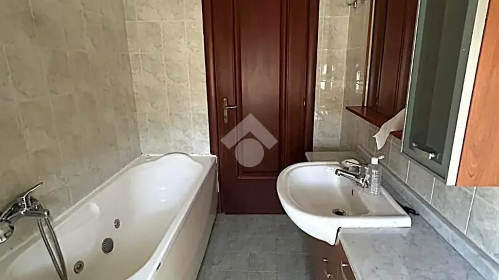 Bathrooms - Bifamily Home with Private Garden in Ardea