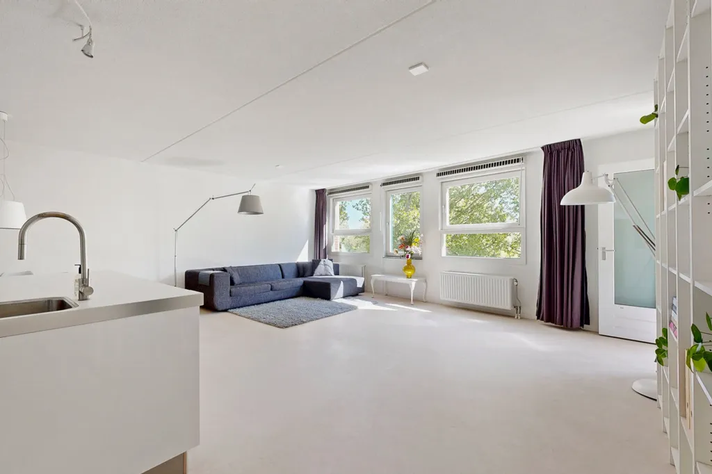 Köök - Apartment with South Balcony in Amsterdam-Oost