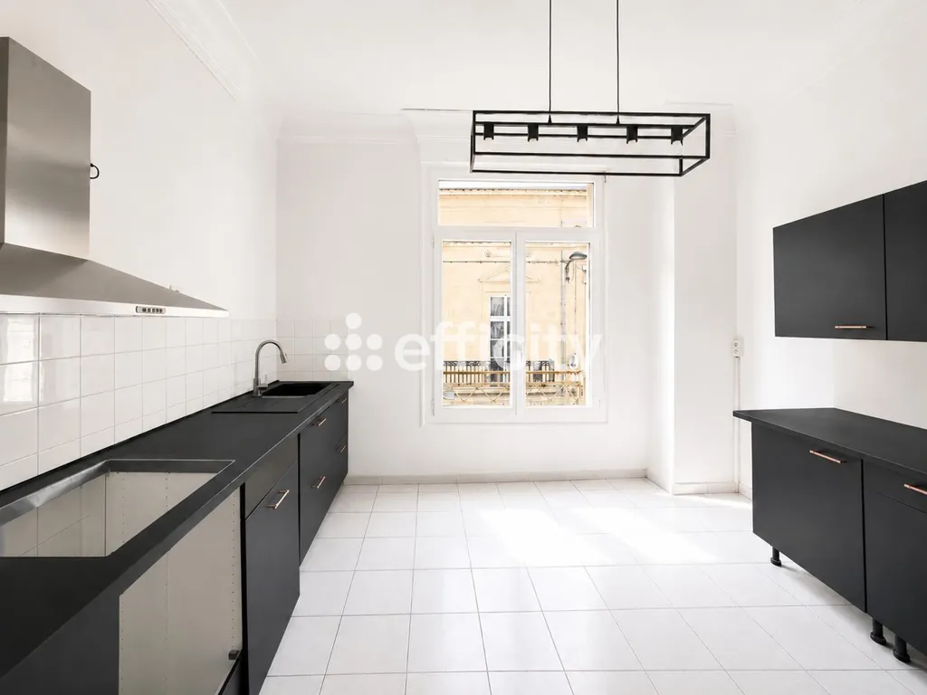 Cuisine - Appartement de Caractère avec Vue Mont Saint-Clair à Sète