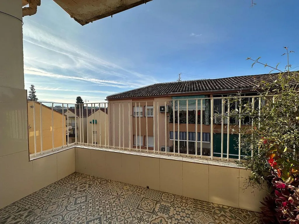 Balcon - Modern Flat with Terrace in Chana, Granada