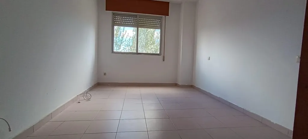 3 magamistoaga korter asukohas Zamora