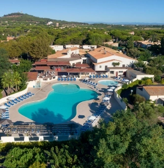 Õhuvaade - New 3-Bed Flat with Terrace in Agde
