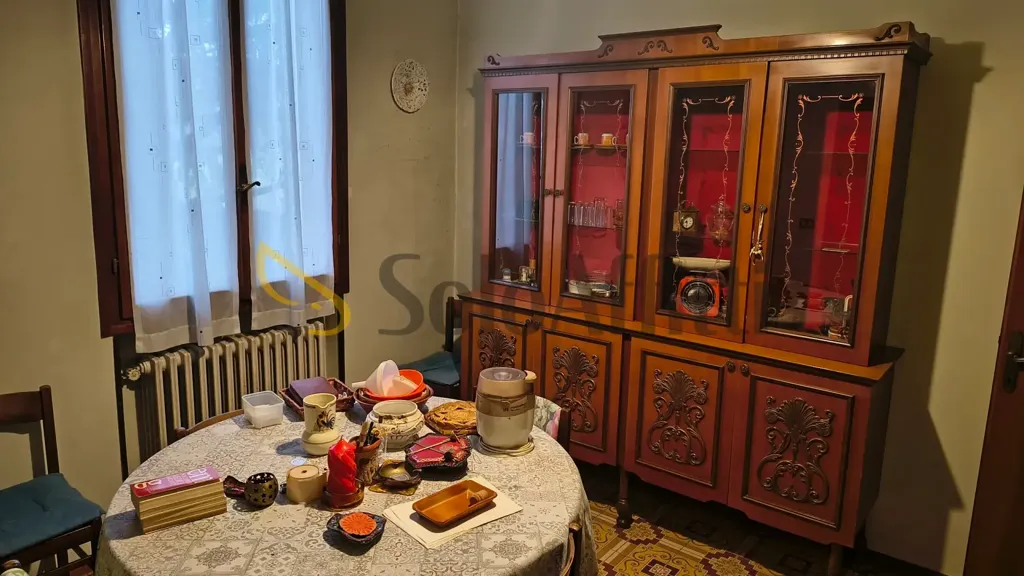 Salle à manger - Villa Apartment with Courtyard in Sassuolo