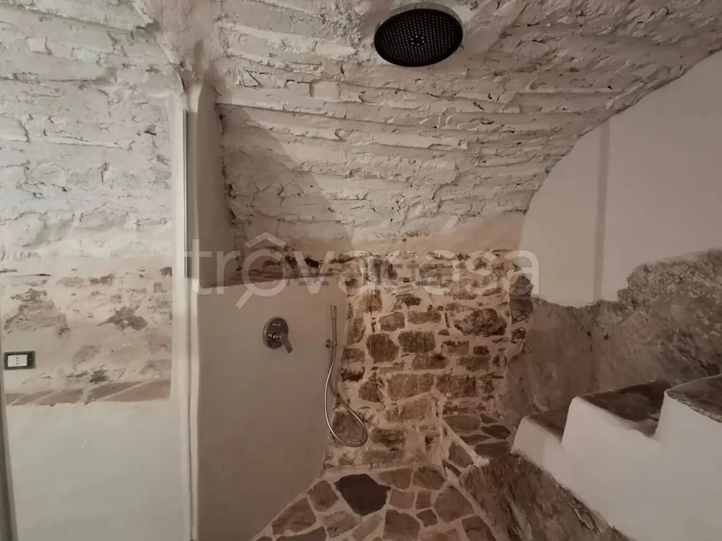 Toad - Restored Apartment in Historic Centre, Cipressa